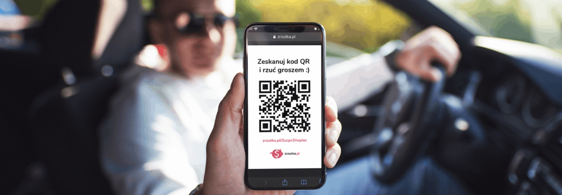 Skanowanie i wpłacanie - QR kody do każdej zrzutki.