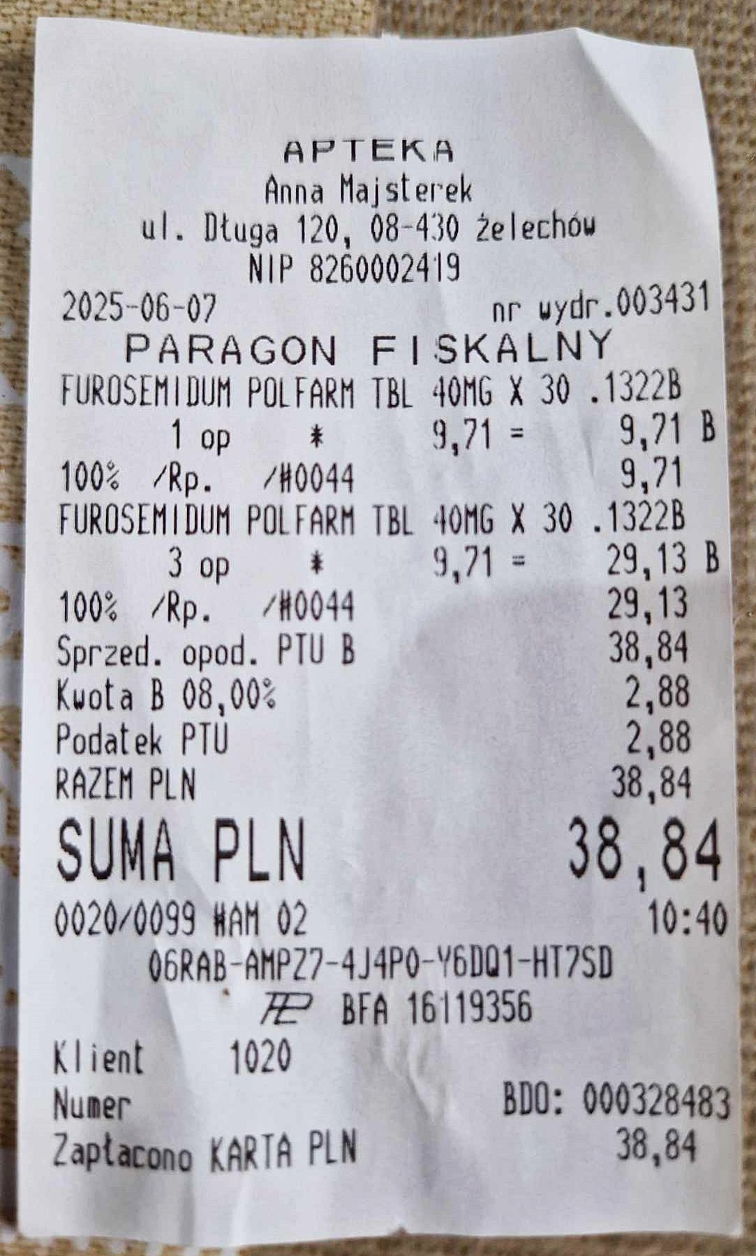 KM3CSwyQEOEwQmax.jpg