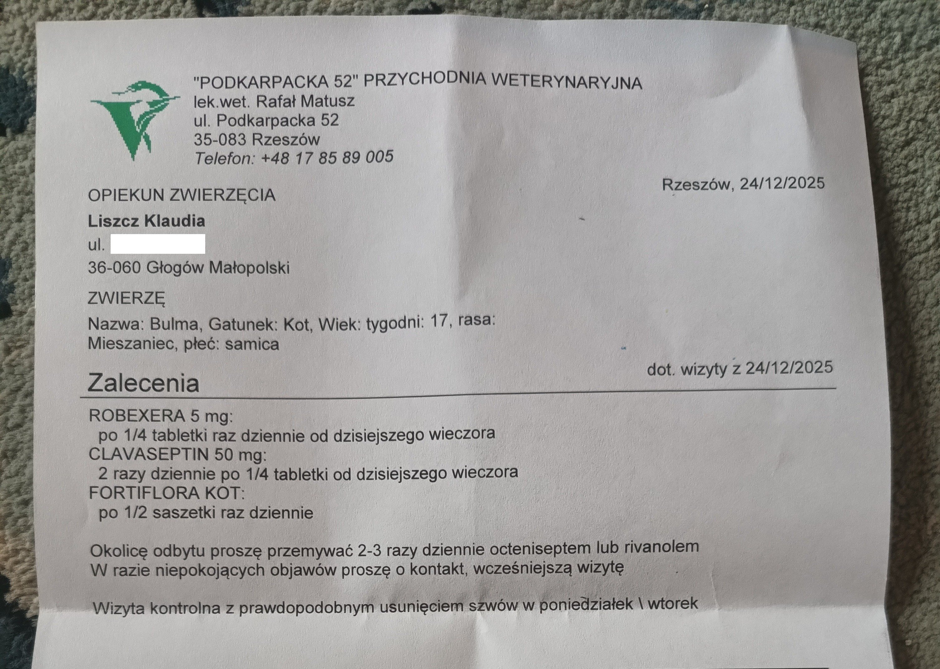 DVIHiT8ojwTgKA4O.jpg