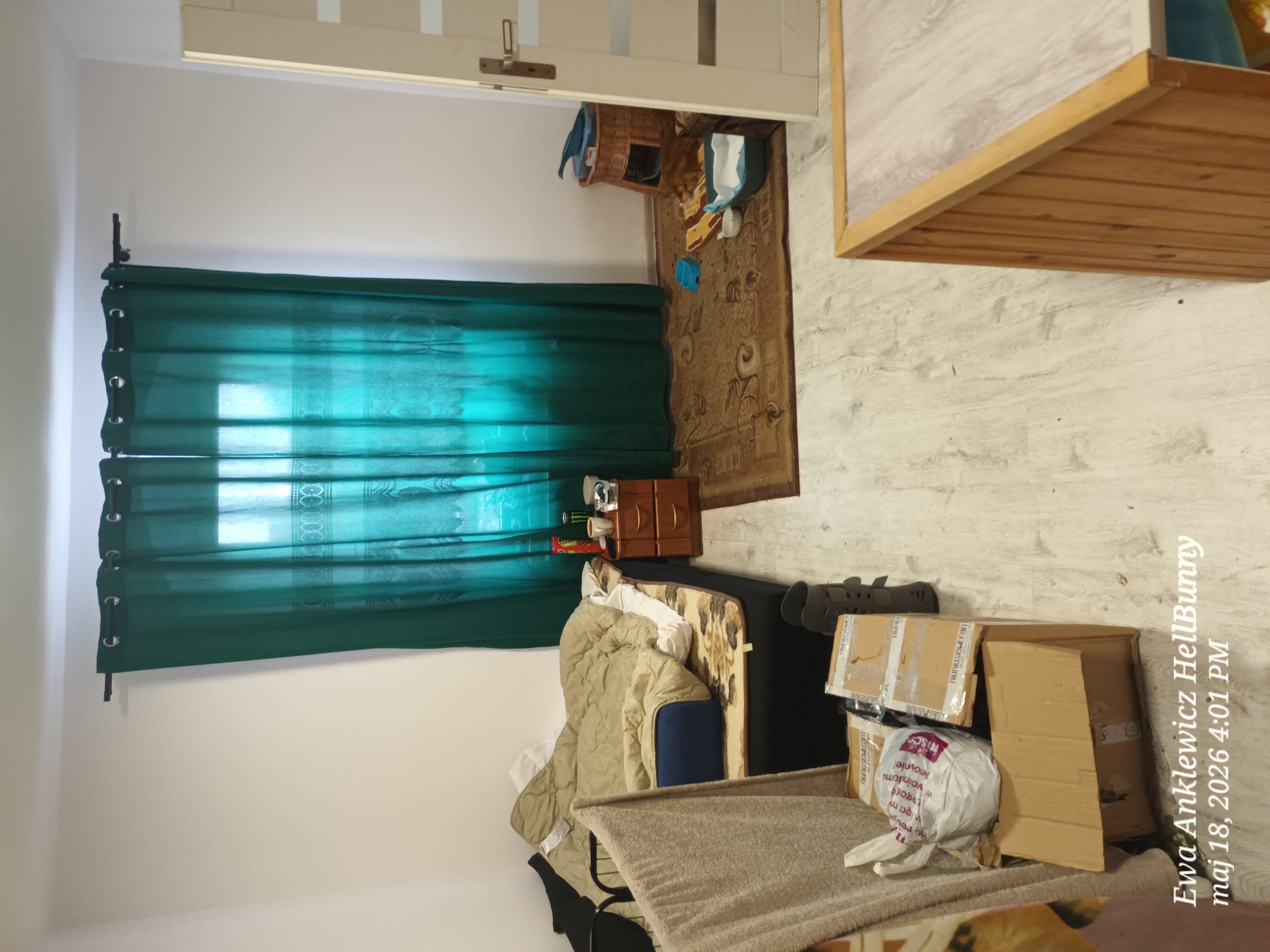 8zrQaFiN6tI0CIYZ.jpg