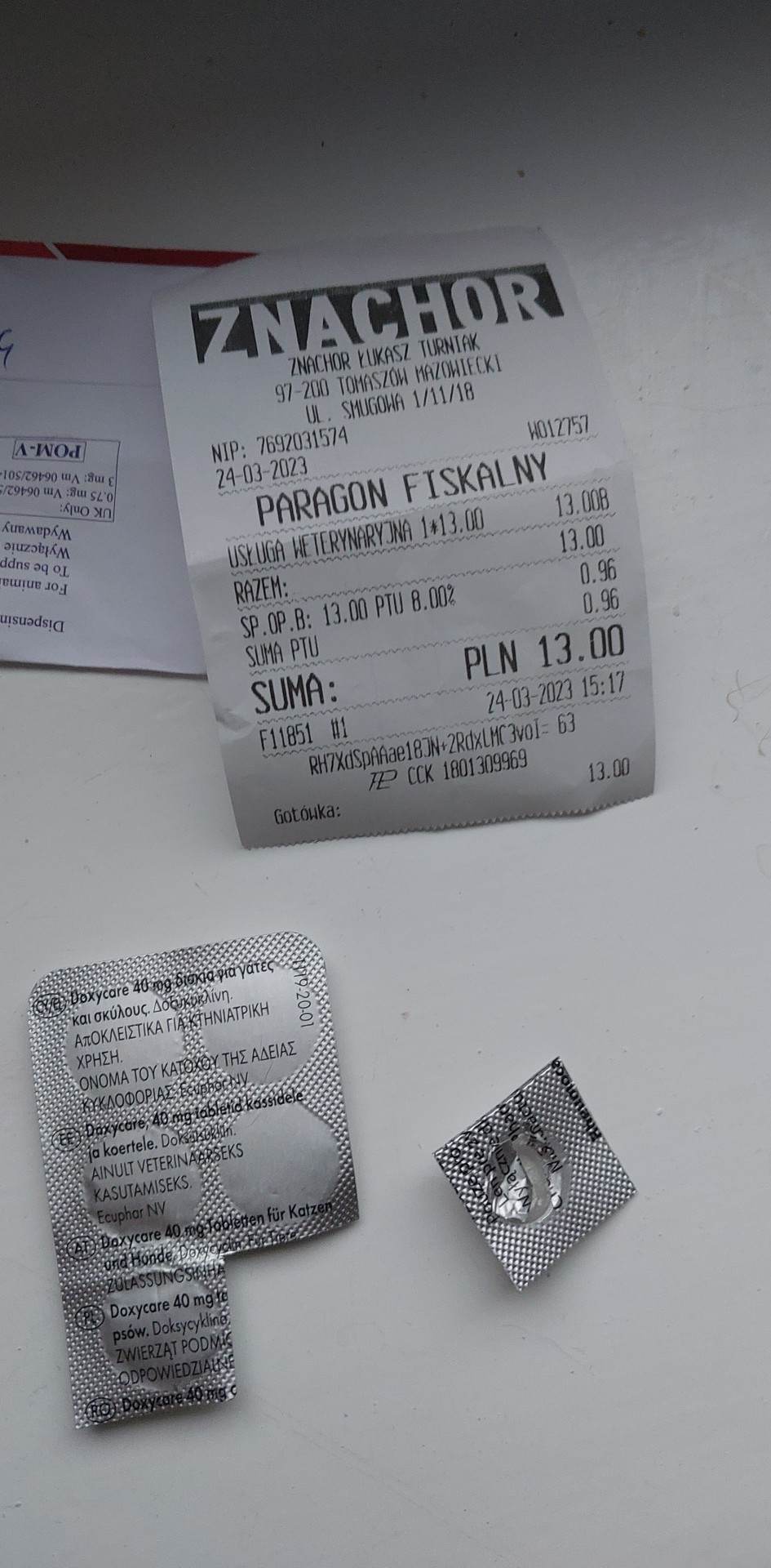ES8FD0uyHpc4hn5I.jpg