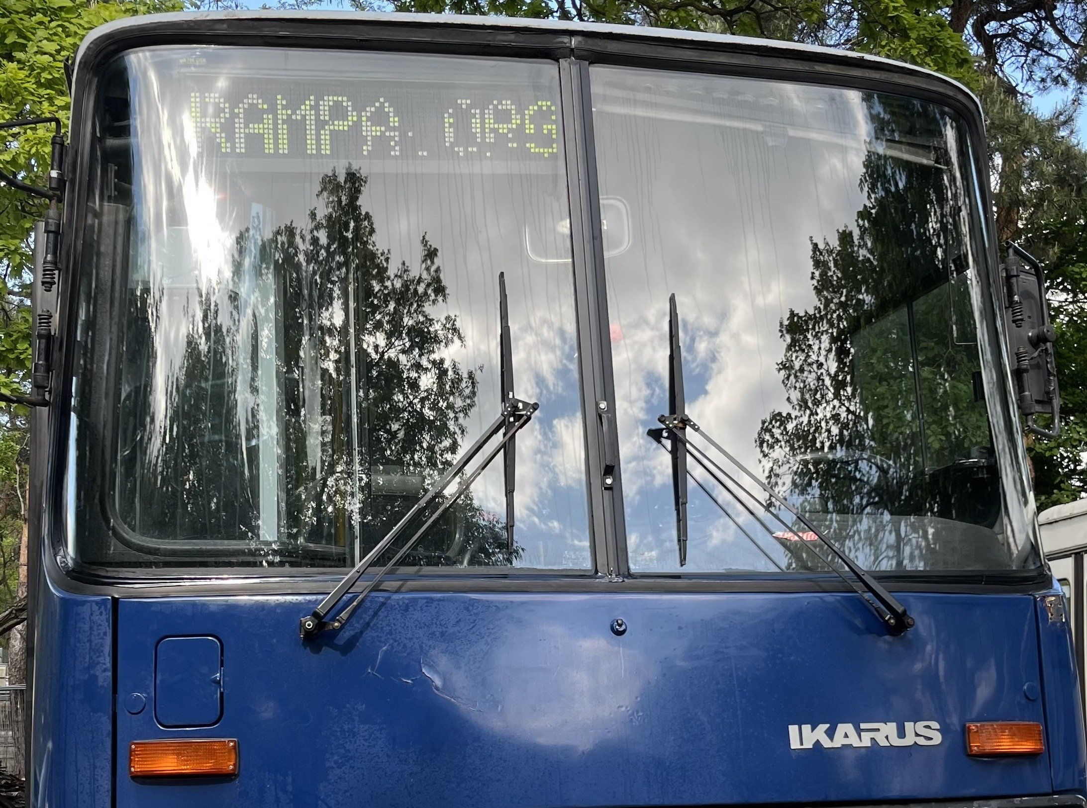 DzzUavkVGIVdtO55.jpg