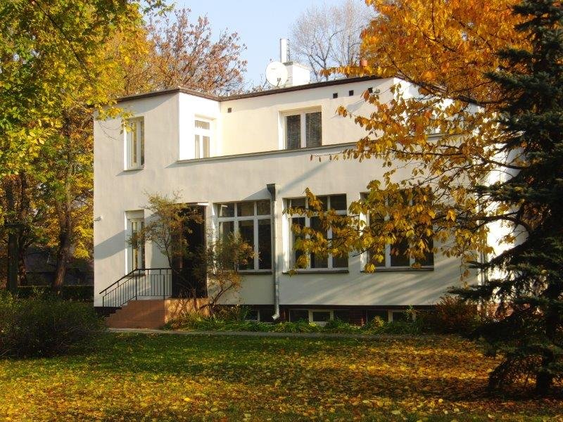 Tajemnice willi w warszawskim Zoo - cena 50 zł od osoby