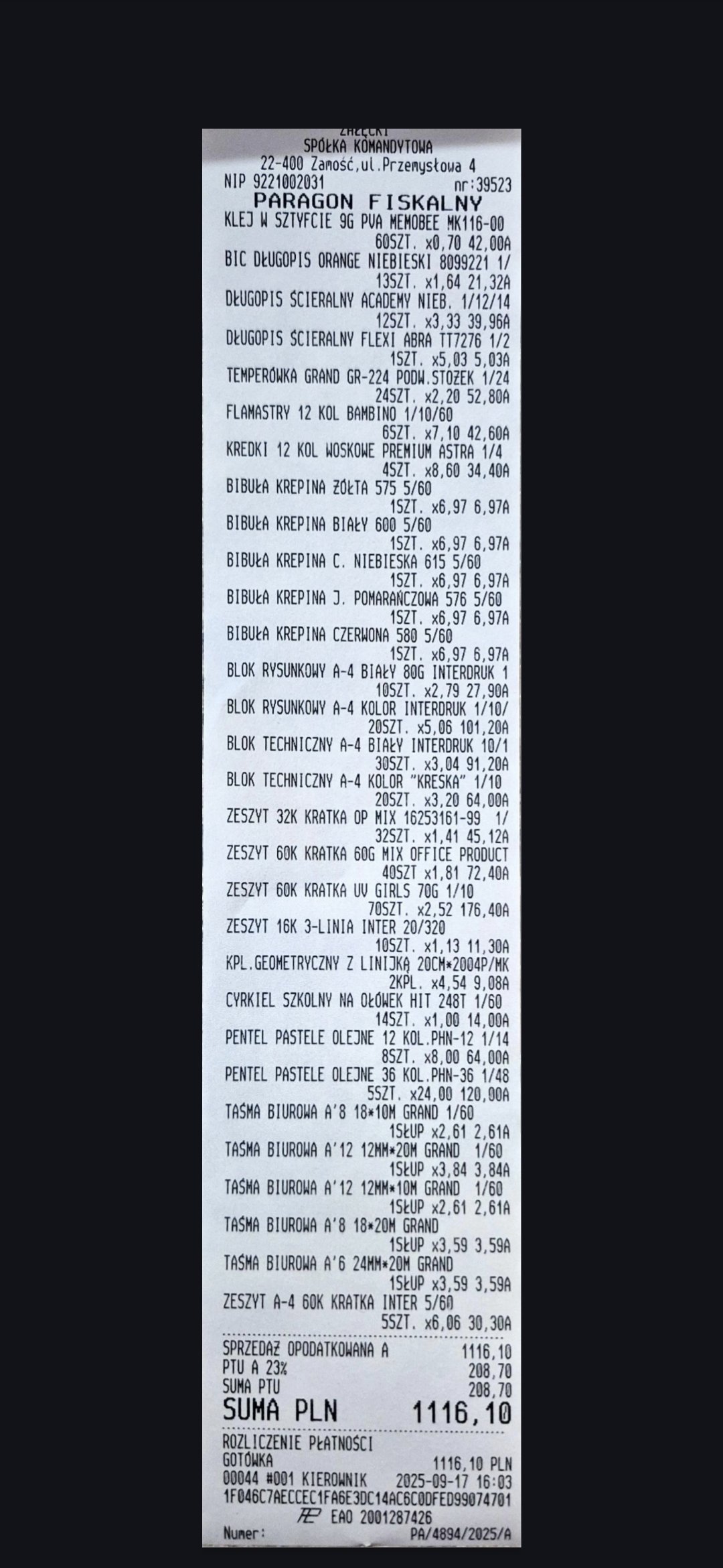 4DK2atAJmt1AFshj.jpg