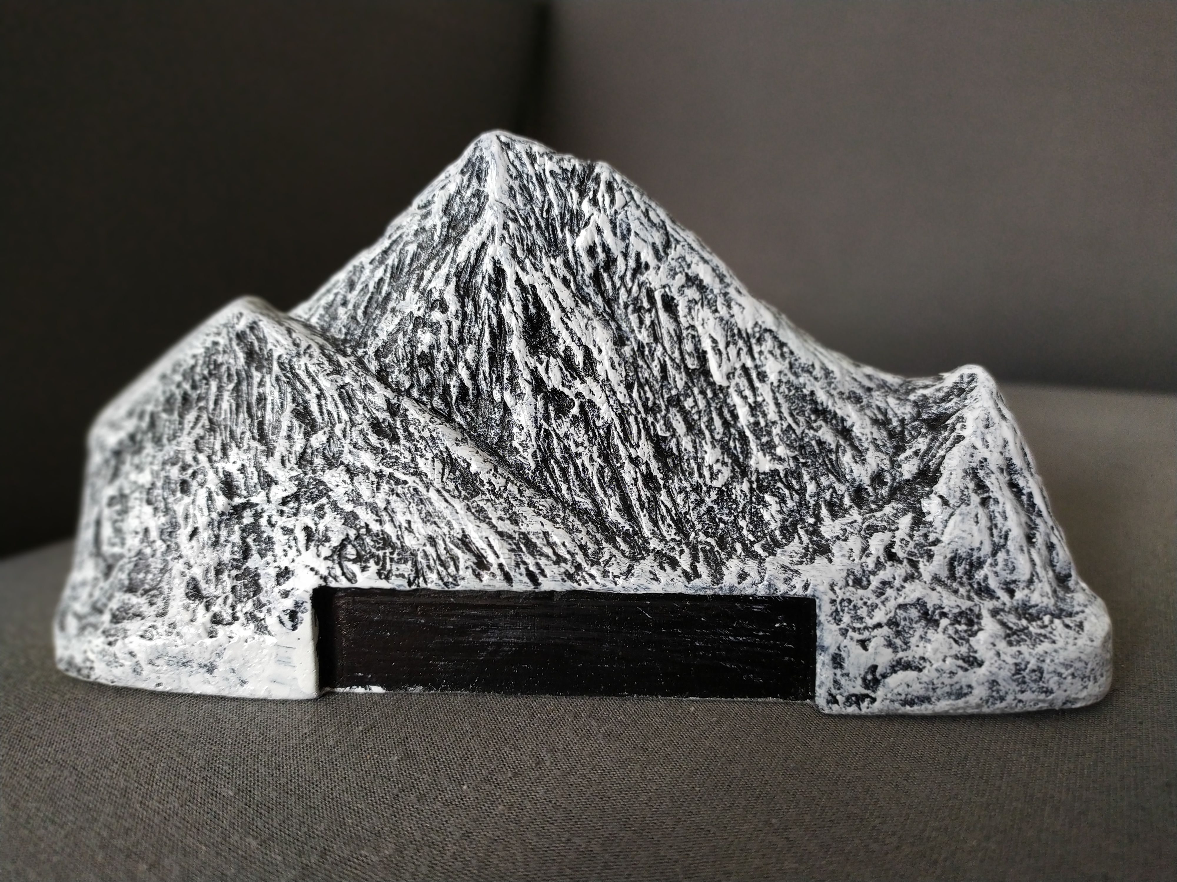 statuetka Everestu