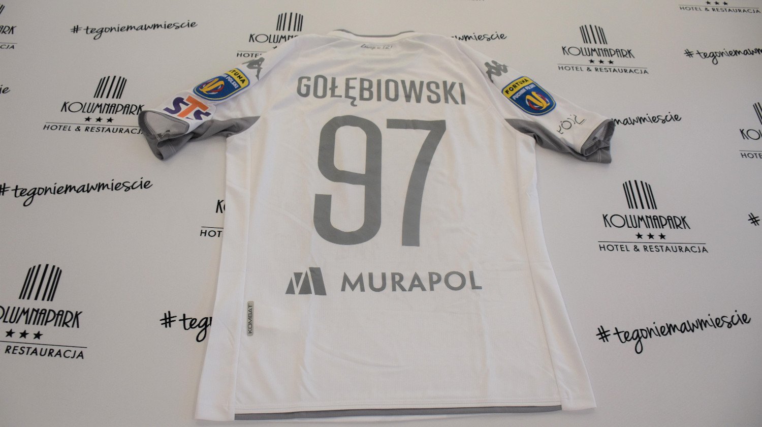Koszulka piłkarska Widzew Łódź z autografami