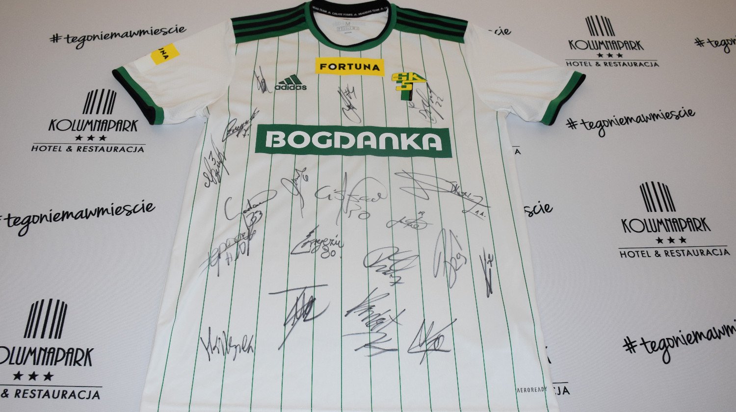 Koszulka piłkarska Górnik Łęczna z autografami