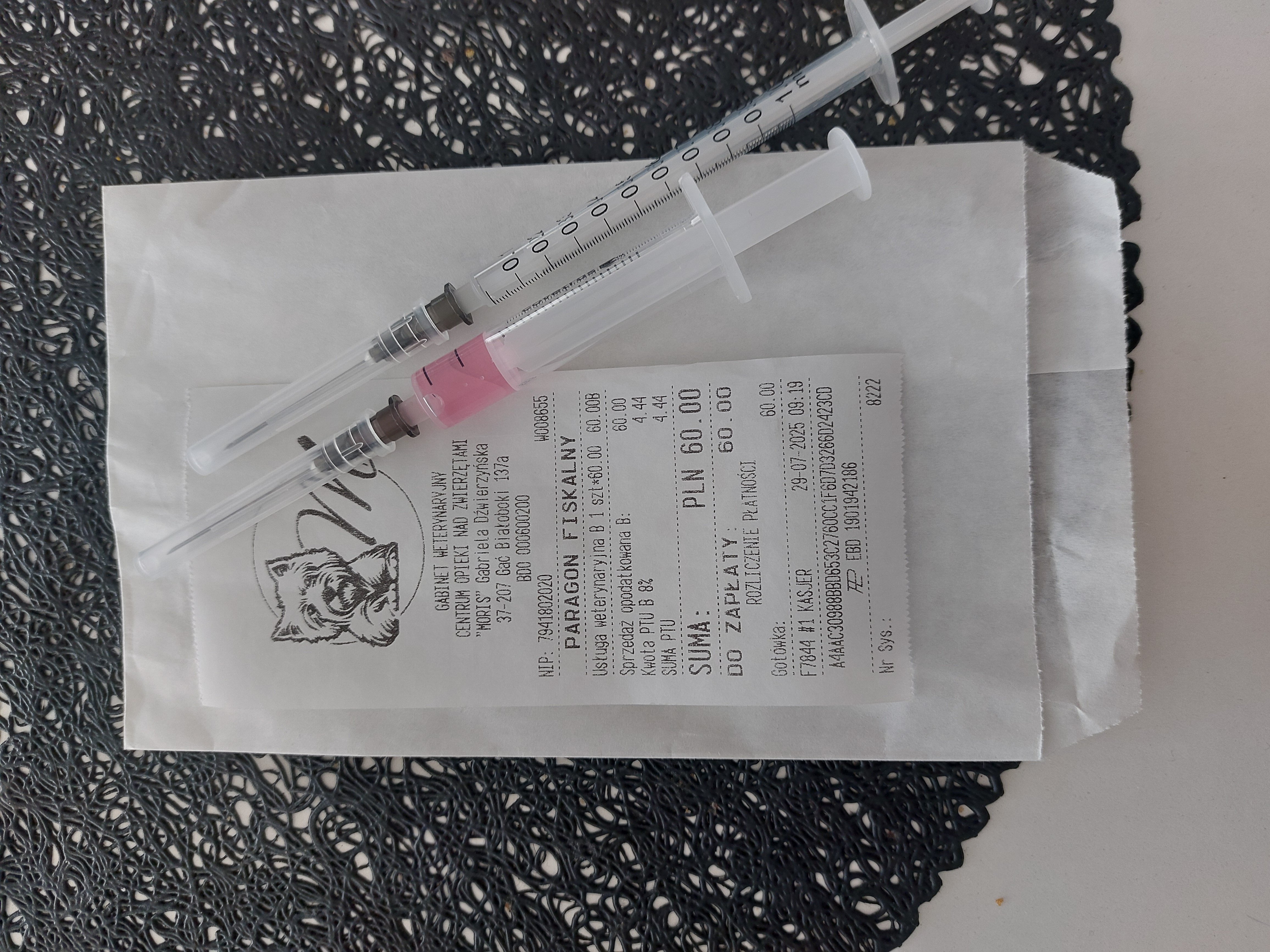 4dQutNP2ja4EEOcX.jpg