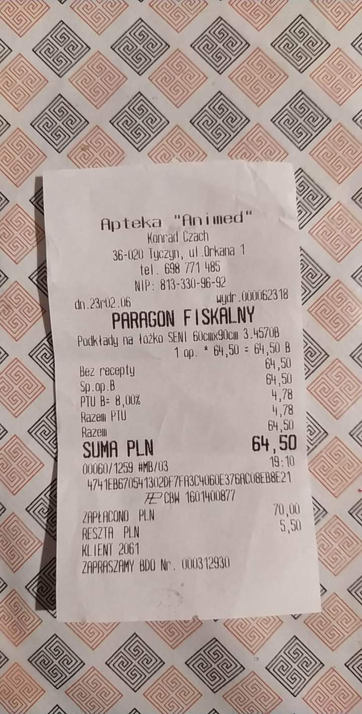 pUHNwgdvdf0GSAnY.jpg
