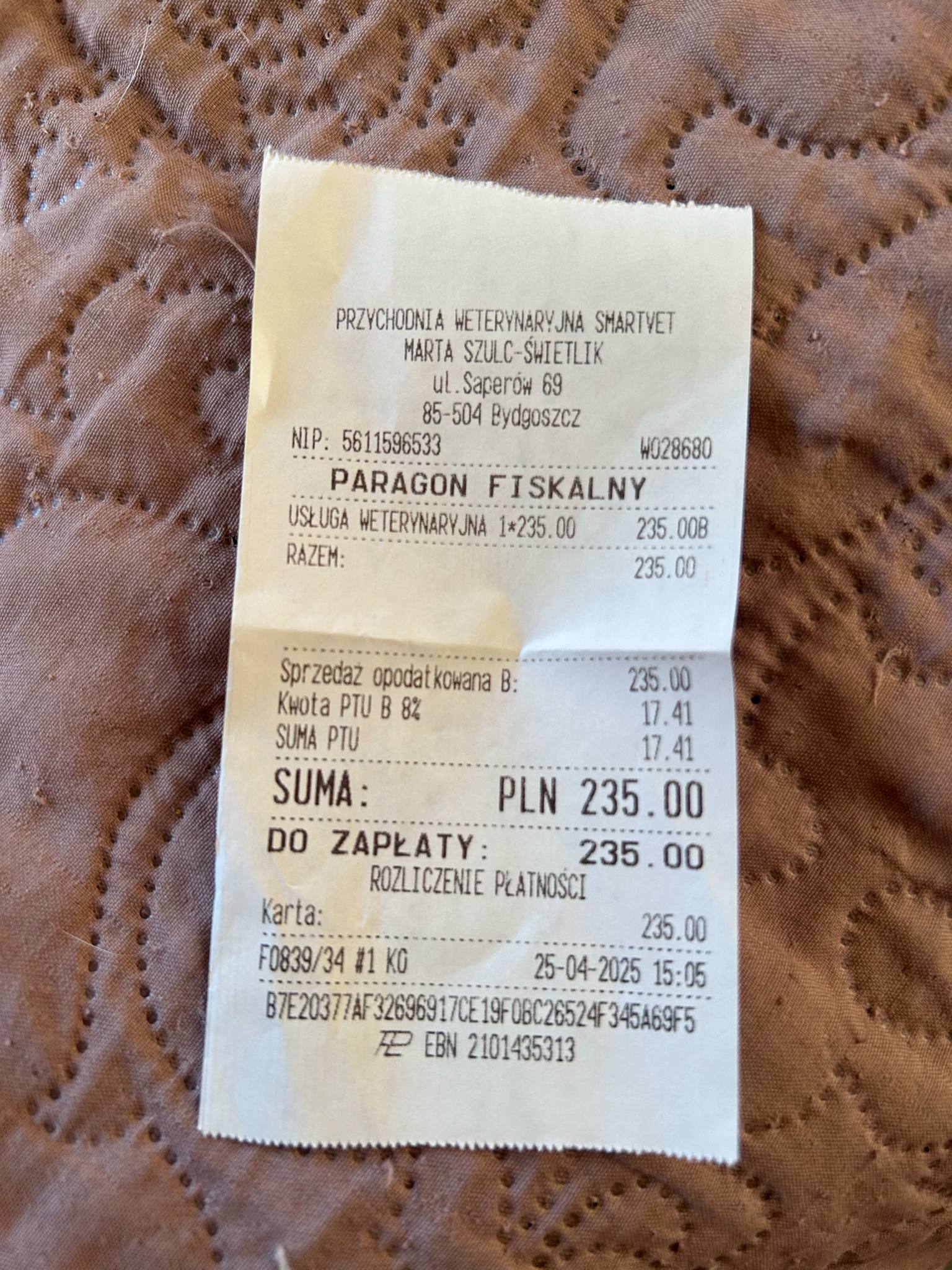 q0CnbKk51psWgJSG.jpg