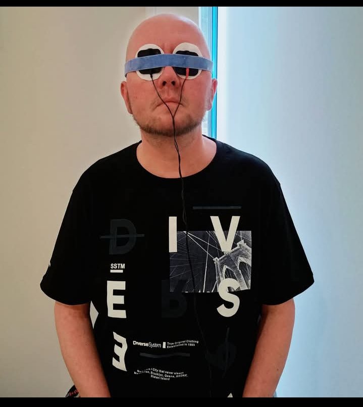 y44HZiGzRUKUhTB2.jpg