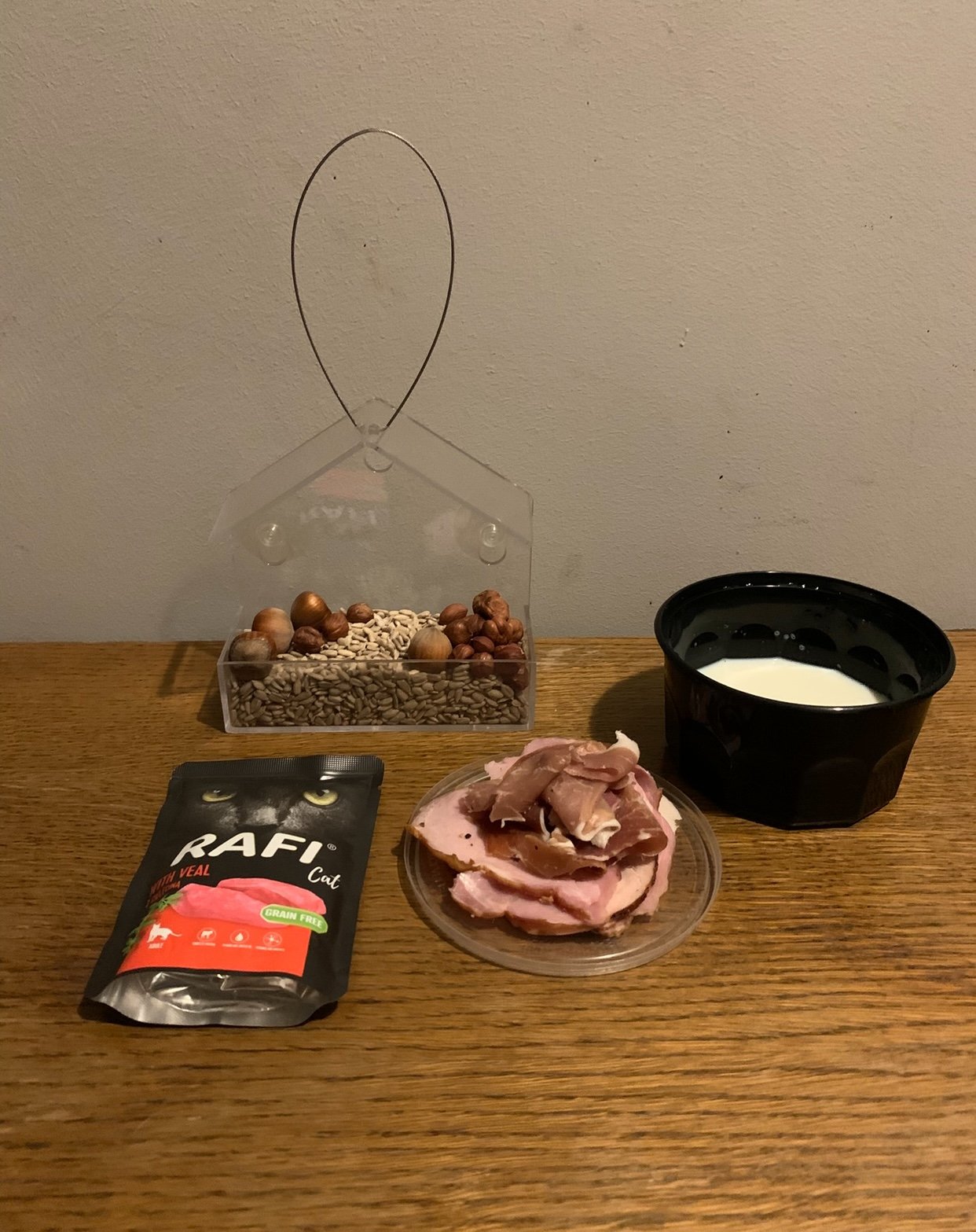 DjnFVOYdyB0GhXmG.jpg