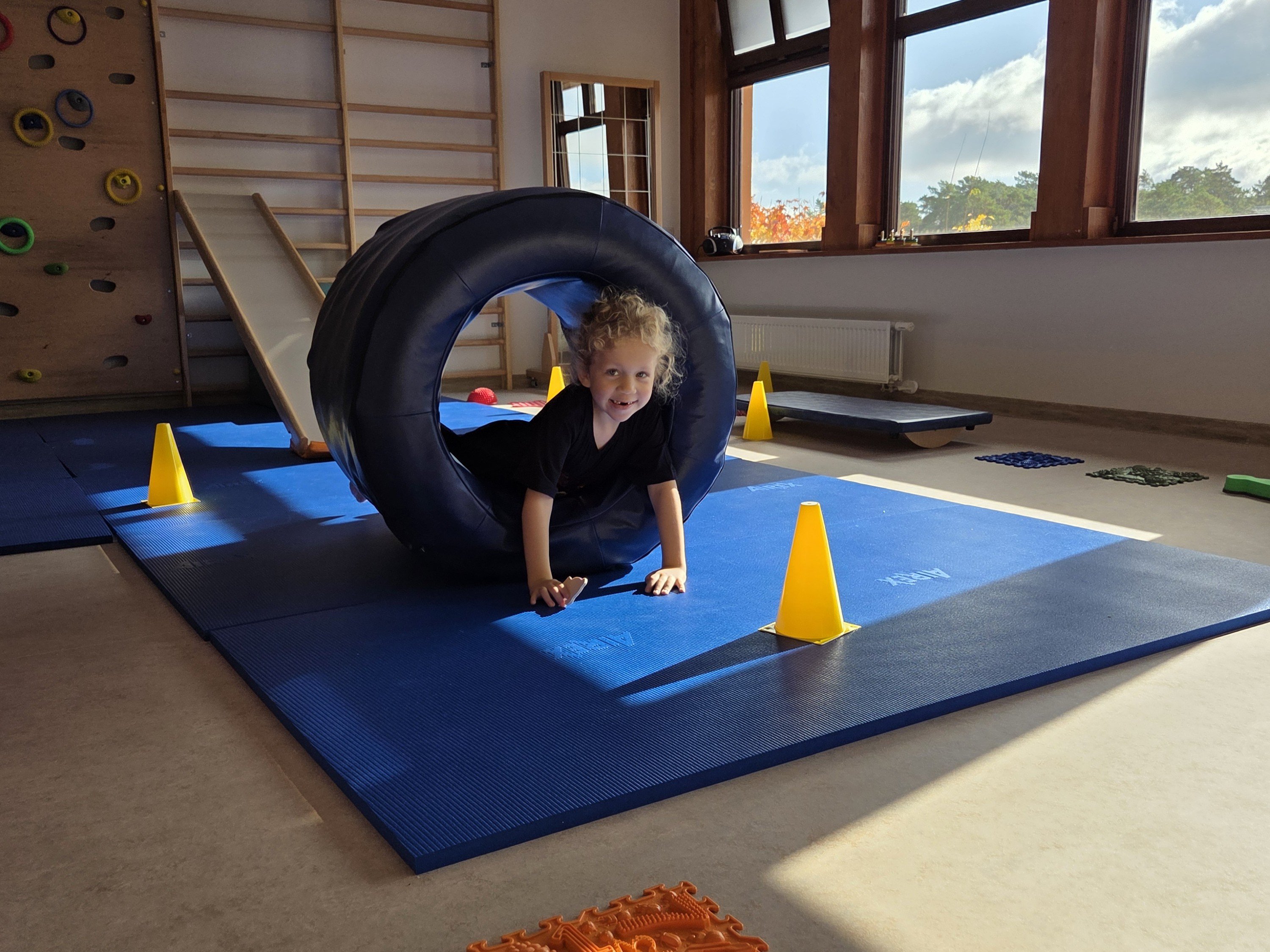 GYM92dK8Gle7Ut4N.jpg