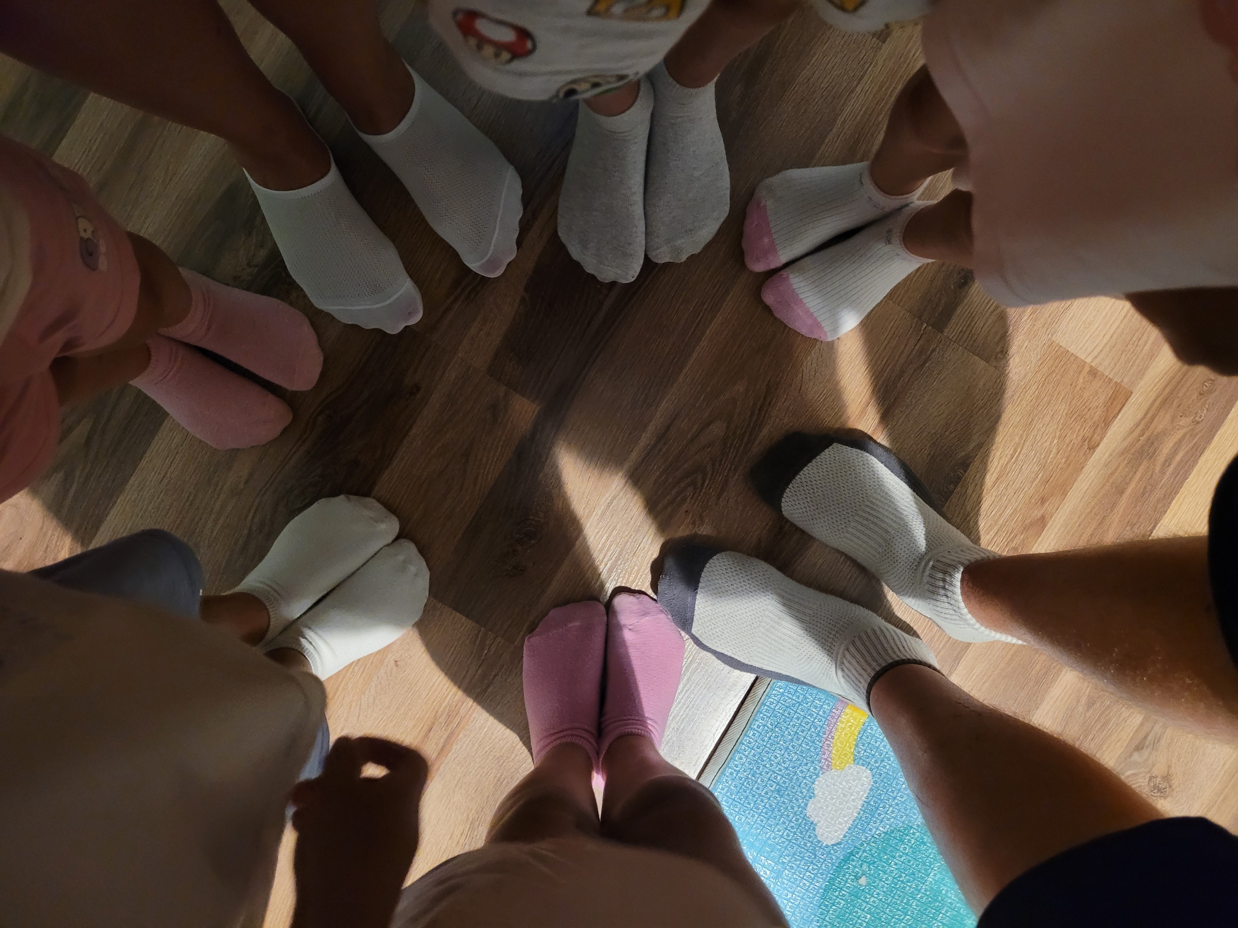 ybL9pVkpc3NJD4v8.jpg