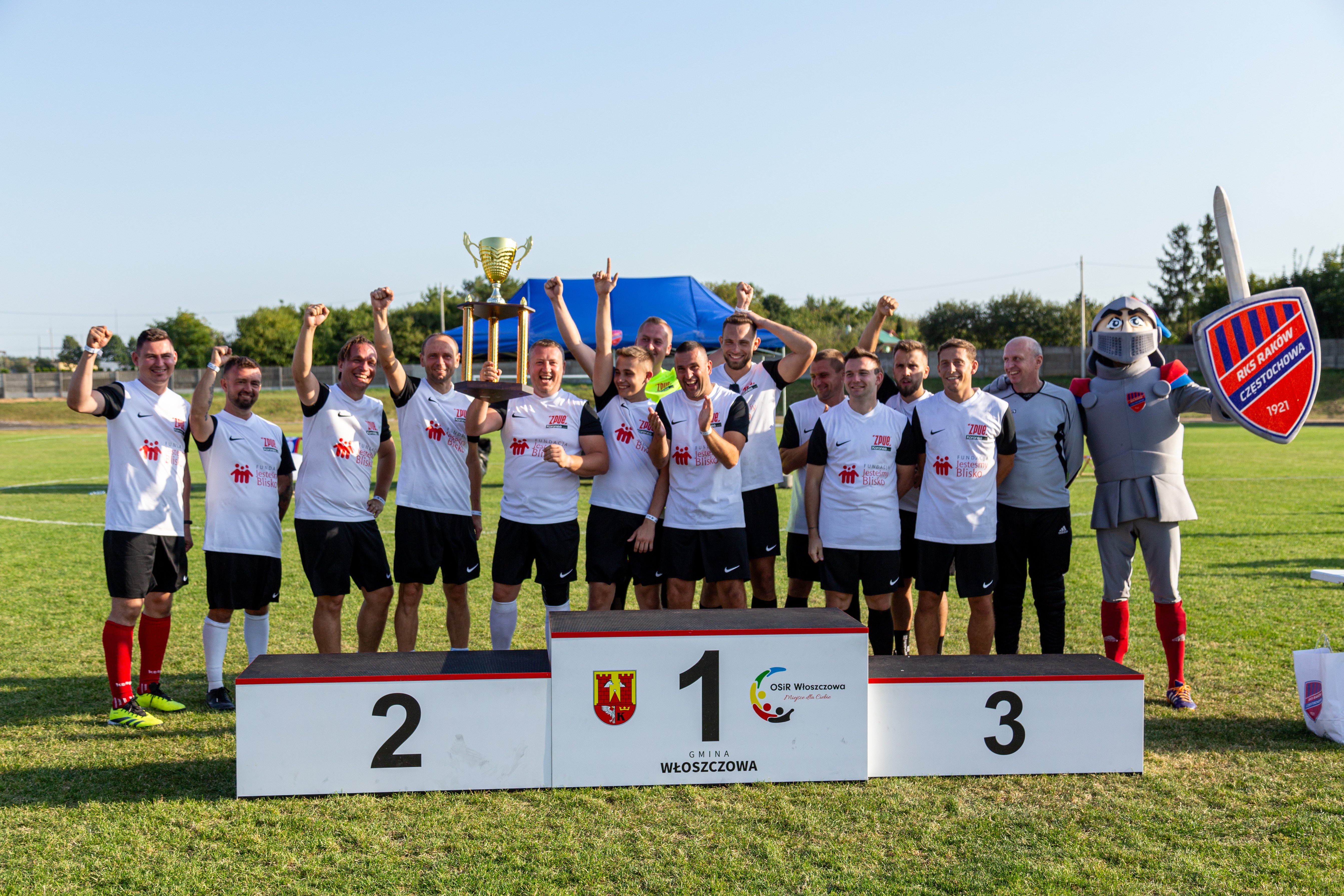 3v8WBA1cyKbctarw.jpg