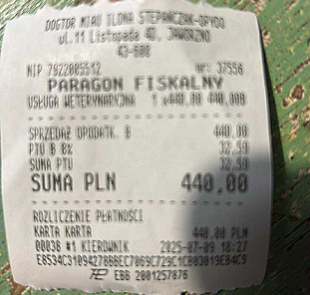 VzwyHJ3sLaoLU8yG.jpg