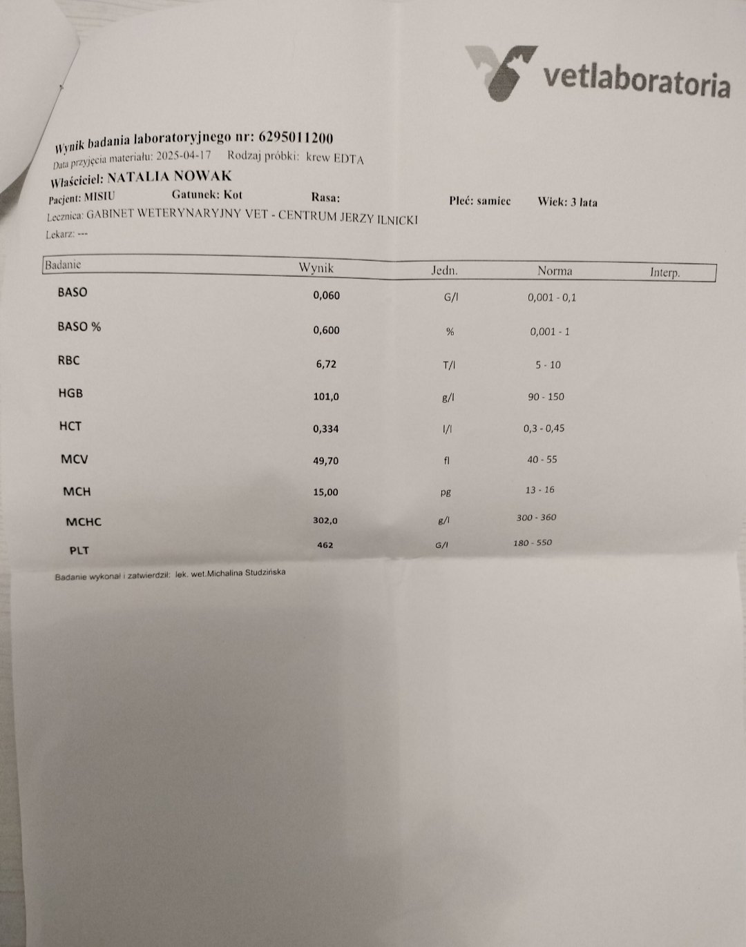 XLj7qfUCWkLdakCc.jpg