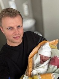 vM0E7mBwmUeEbe68.jpg
