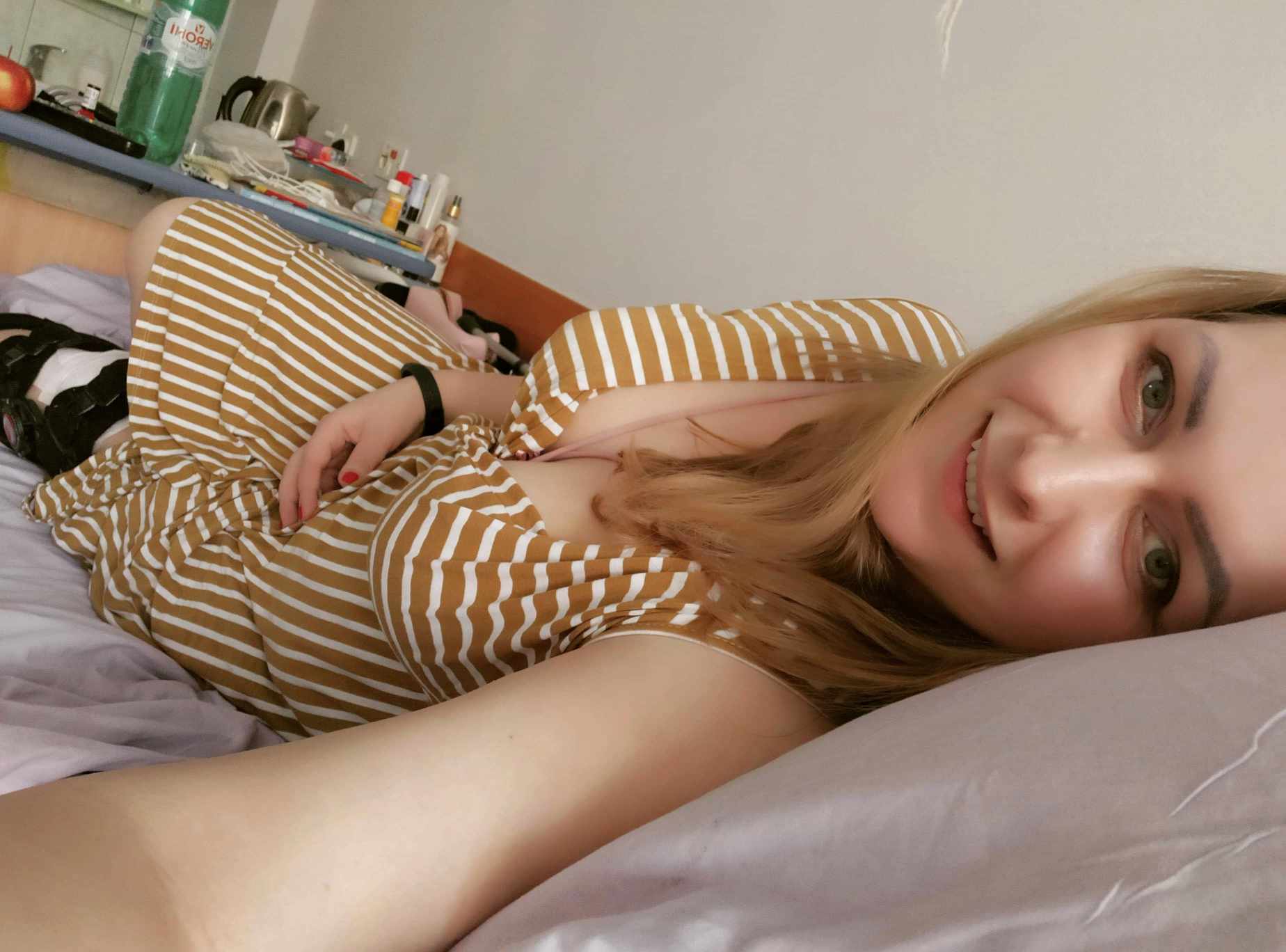 vgwlYSJf44cYTTi0.jpg