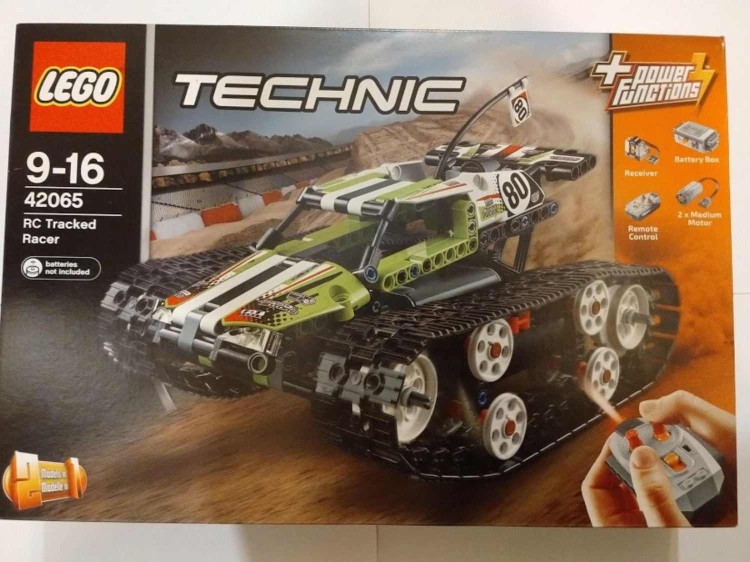 NOWY zestaw LEGO Technic 42065 Zdalnie Sterowany