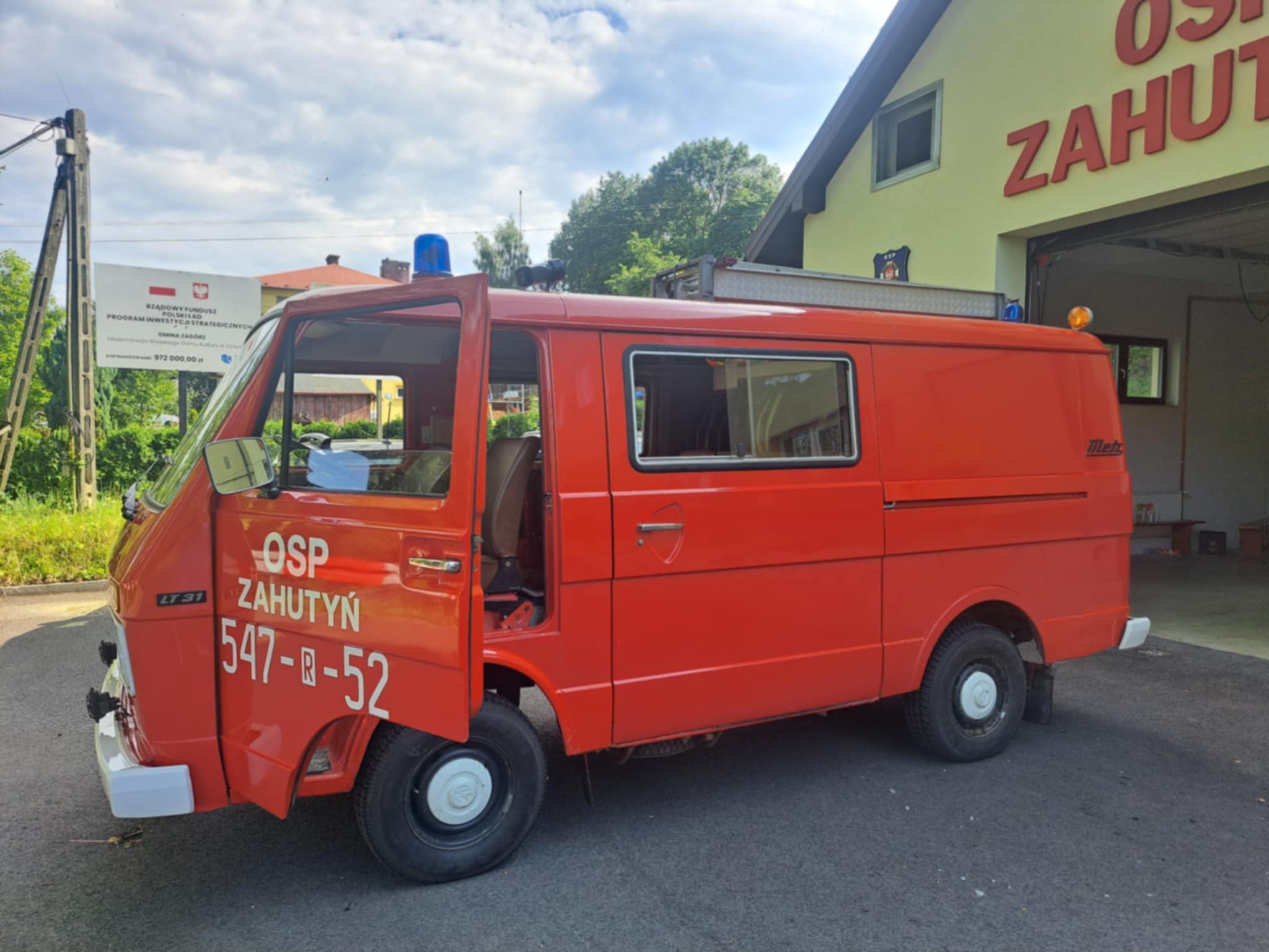 gO2jljDDVD0mzCfS.jpg