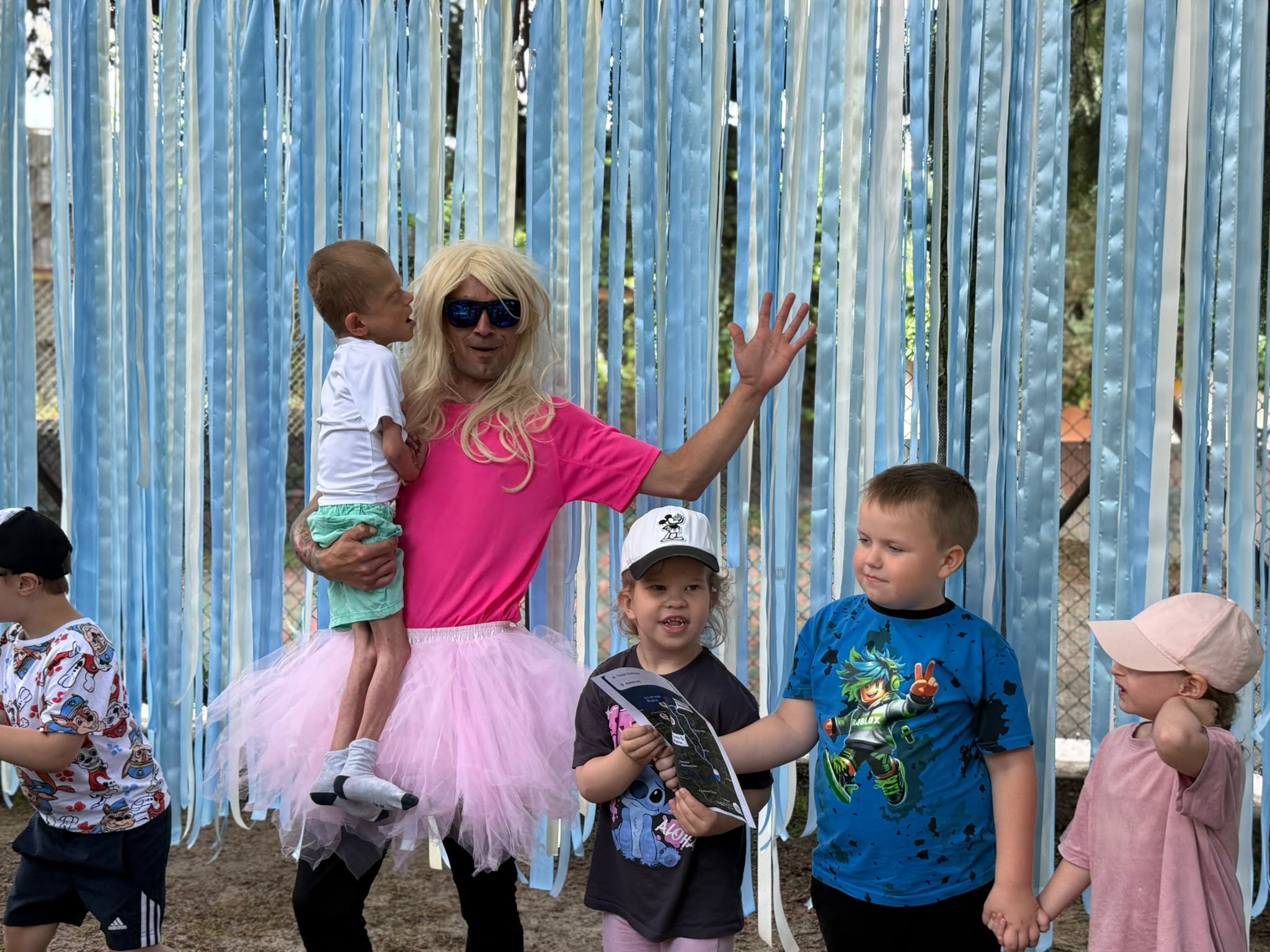 nHIdxwFR7ImVuzhz.jpg