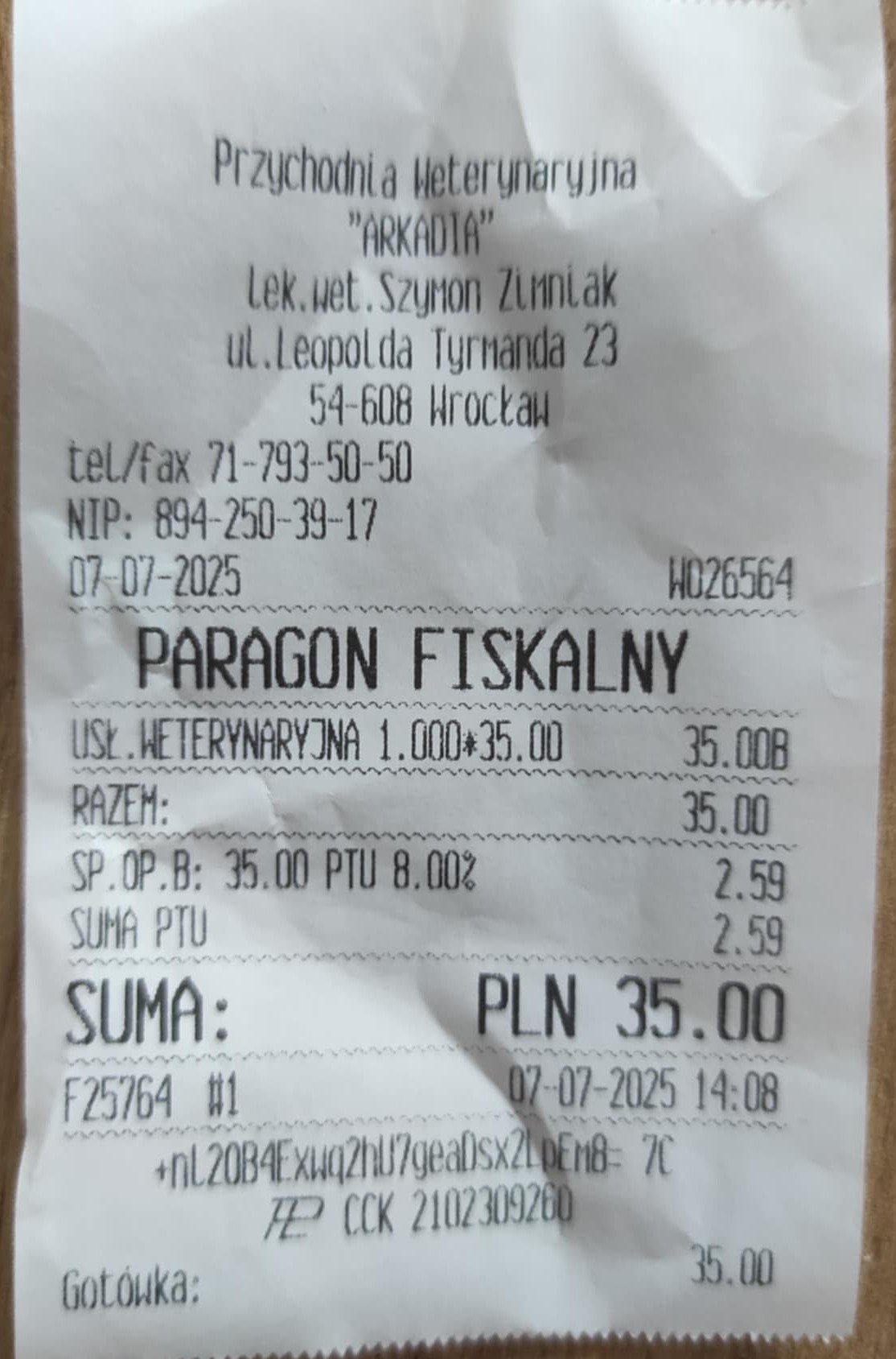 CN3F7iRnipAZCzj2.jpg
