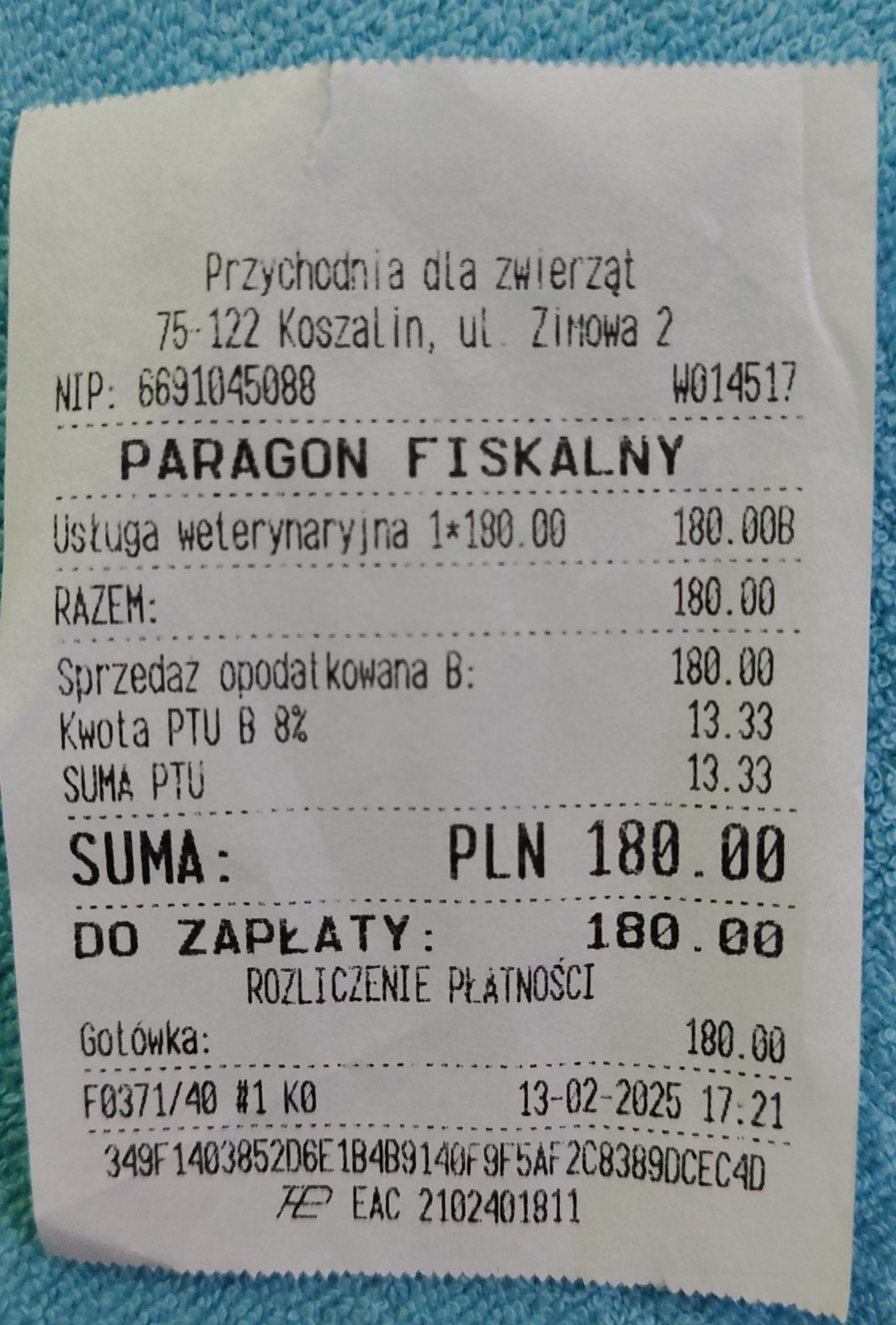 538QTCAbyvN6zh0E.jpg
