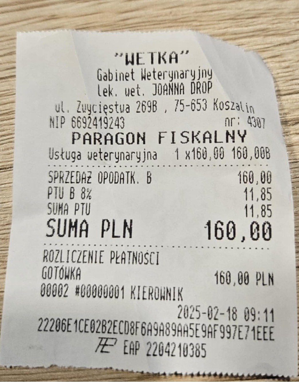 plxTiw5eTL5mpbs8.jpg